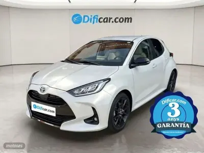 Usado Toyota Yaris Hybrid Style 116 CV (85 kW) 2022 Blanco Berlina
