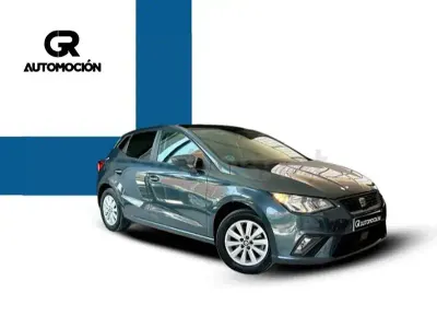 Usado Seat Ibiza Style 110 CV (80 kW) 2021 Azul Utilitario