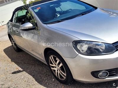 Usado VW Golf Cabriolet 105 CV (77 kW) 2012 Gris / plata Descapotable