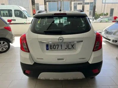 Usado Opel Mokka Selective 140 CV (102 kW) 2016 Blanco SUV