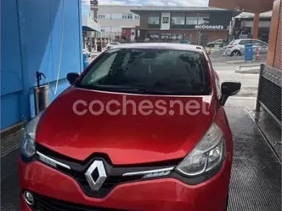 Usado Renault Clio IV LIMITED 90 CV (66 kW) 2016 Rojo Berlina