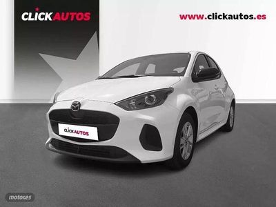 Blanco Usado 2025 Mazda 2 Center-Line | 20.300 € (Un poco caro)