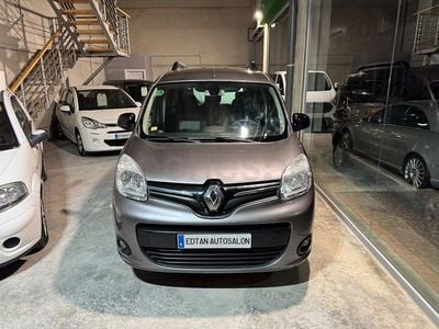 Usado Renault Kangoo Expression 115 CV (84 kW) 2017 Gris / plata Monovolumen