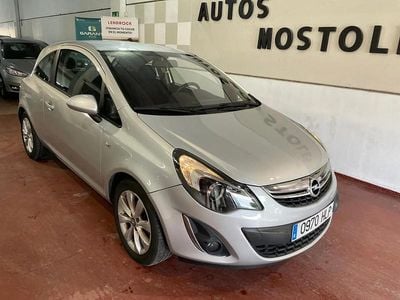 Usado Opel Corsa Expression 100 HP (73 kW) 2012 Cinzento Citadino
