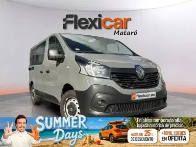 Usado Renault Trafic Business 95 CV (69 kW) 2018 Gris Monovolumen