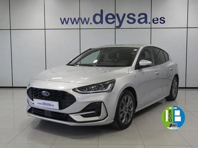 Käytetty Ford Focus ST-Line 155 HP (114 kW) 2023 Harmaa Sedan
