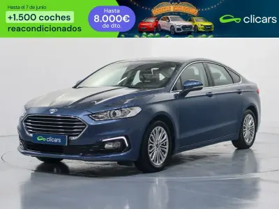 Usado Ford Mondeo Titanium 187 CV (137 kW) 2021 Azul Berlina