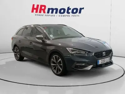 Usado Seat Leon FR 150 CV (110 kW) 2020 Gris Utilitario
