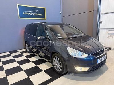 Usado Ford Galaxy Titanium 140 CV (102 kW) 2008 Gris / plata Monovolumen