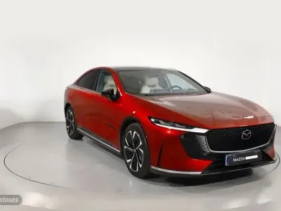 Usado Mazda 6e Takumi-Line 180 kW (245 CV) 2025 Rojo Berlina