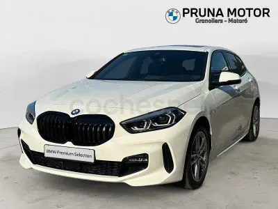 Usado BMW 118 Shadowline 136 CV (100 kW) 2022 Blanco Berlina