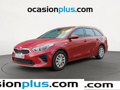 Usado Kia Ceed 120 CV (88 kW) 2021 Rojo Utilitario