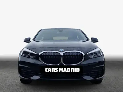 Usado BMW 118 136 CV (100 kW) 2022 Negro Utilitario