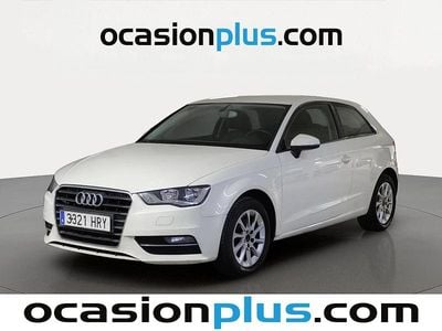 Usado Audi A3 Attraction 105 CV (77 kW) 2013 Blanco Utilitario