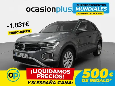 Usado VW T-Roc Life 115 CV (84 kW) 2024 Gris SUV