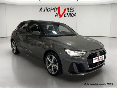 Usado Audi A1 Sportback Advanced Plus 110 CV (80 kW) 2023 Gris / plata Utilitario