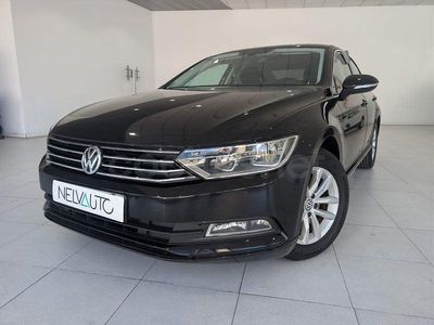 Usado VW Passat Edition 120 CV (88 kW) 2016 Negro Berlina