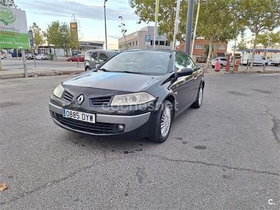 Negro Usado 2006 Renault Mégane Cabriolet Dynamique Descapotable | 1900 € (Precio justo)