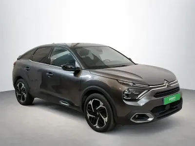 Usado Citroën C4 PureTech 131 CV (96 kW) 2023 Gris / plata SUV