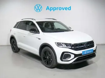 Usado VW T-Roc R-line 116 CV (85 kW) 2025 Blanco SUV