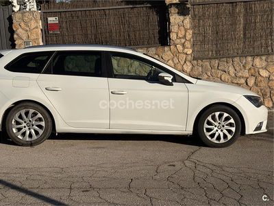 Usado Seat Leon ST Ecomotive 110 CV (80 kW) 2016 Blanco Familiar