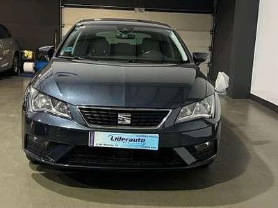 Usado Seat Leon Style 116 CV (85 kW) 2019 Azul Utilitario
