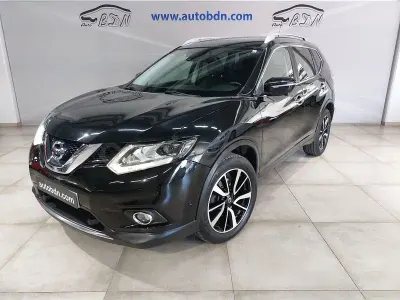 Usado Nissan X-Trail 360º 130 CV (95 kW) 2016 Negro SUV