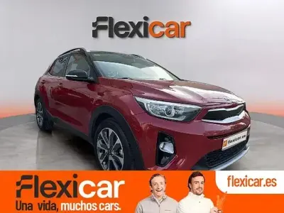 Usado Kia Stonic 110 CV (80 kW) 2018 Rojo SUV