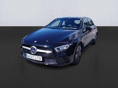 Usado Mercedes A180 116 CV (85 kW) 2021 Negro Utilitario
