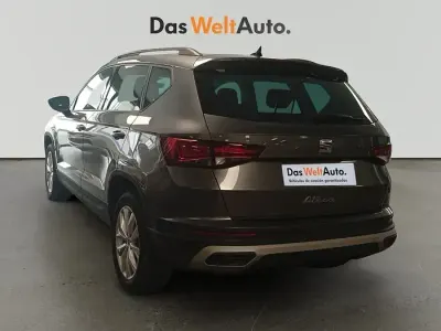 Usado Seat Ateca Style 150 CV (110 kW) 2025 Gris SUV