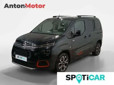 Usado Citroën Berlingo Business Class 102 CV (75 kW) 2023 Negro Monovolumen