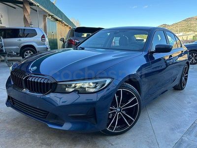 Usado BMW 318 150 CV (110 kW) 2020 Azul Berlina