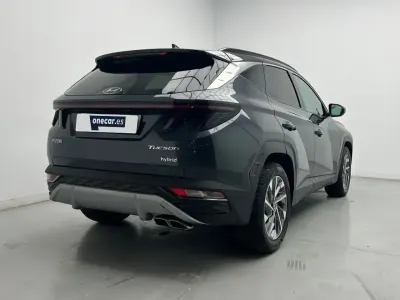 Usado Hyundai Tucson 136 CV (100 kW) 2021 Gris SUV
