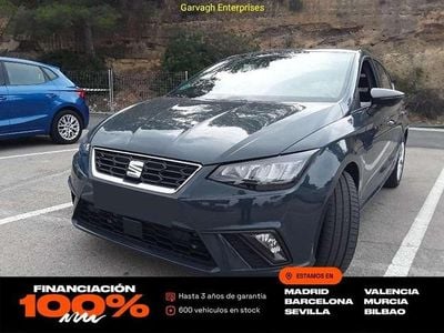 Usado Seat Ibiza FR 116 CV (85 kW) 2025 Gris Utilitario