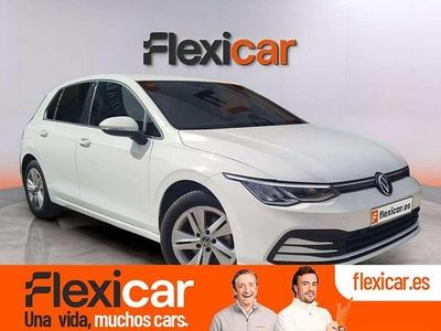 Usado VW Golf VIII Life 116 CV (85 kW) 2021 Blanco Familiar