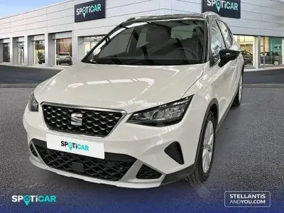 Usado Seat Arona Xperience 116 CV (85 kW) 2025 Blanco SUV