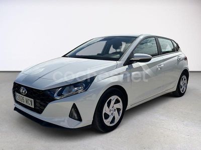 Usado Hyundai i20 100 CV (73 kW) 2022 Blanco Berlina