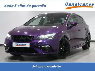 Usado Seat Leon FR 190 CV (139 kW) 2019 Violeta / lila Berlina