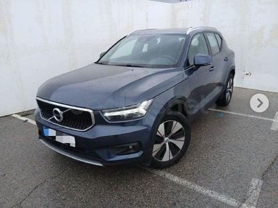Usado Volvo XC40 Momentum 129 CV (94 kW) 2021 Azul SUV