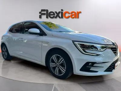 Usado Renault Mégane II Intens 140 CV (102 kW) 2021 Blanco Berlina