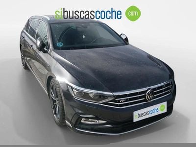 Usado VW Passat R-line 200 CV (147 kW) 2022 Negro Familiar