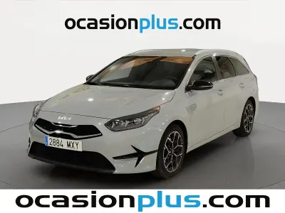 Używany Kia Ceed Style 100 KM (73 kW) 2025 Szary Hatchback