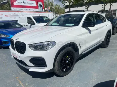 Begagnad BMW X4 Comfort Edition 190 HK (139 kW) 2020 Vit SUV