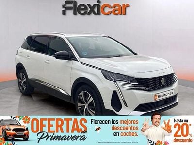 Usado Peugeot 5008 Allure 130 CV (95 kW) 2022 Blanco SUV