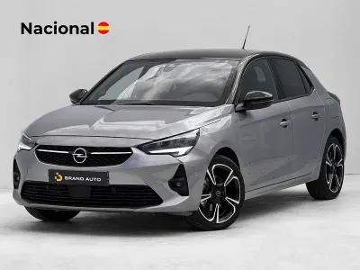 Usado Opel Corsa Ultimate 100 CV (73 kW) 2020 Gris / plata Utilitario