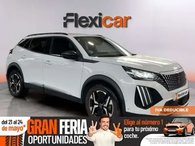 Usado Peugeot 2008 Allure 102 CV (75 kW) 2023 Blanco SUV