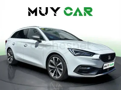 Usado Seat Leon FR 150 CV (110 kW) 2020 Blanco Familiar
