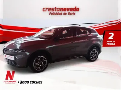 Usado Alfa Romeo Tonale Sprint 131 CV (96 kW) 2024 Gris / plata SUV