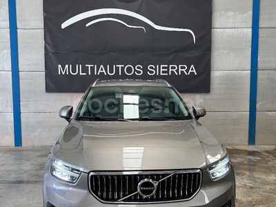 Usado Volvo XC40 Inscription 211 CV (155 kW) 2021 Marrón SUV