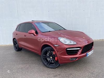 Usado Porsche Cayenne Turbo 520 CV (382 kW) 2014 Granate SUV